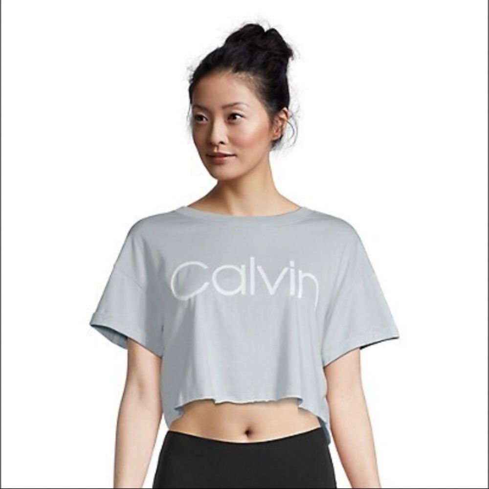 🆕 Calvin Klein Performance Logo Boxy Crop Top Tee